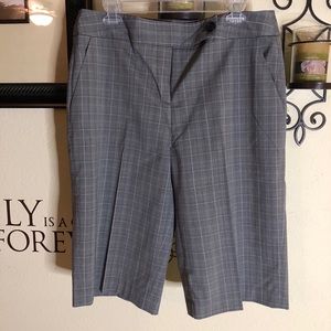La Vita Pin Striped Capri’s